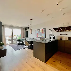 River Paradise With Parking Spot Apartament